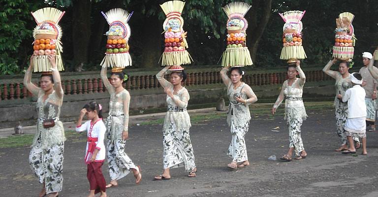 Bali Temple Ceremony