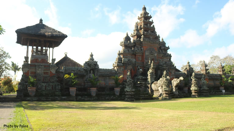 Batubulan Puseh Temple